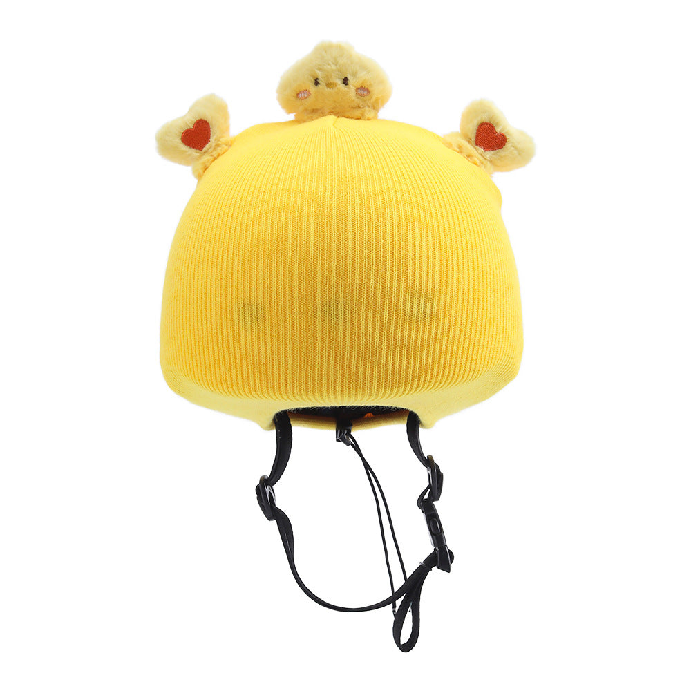 Funda para casco con orejas de corazón de punto amarillo y diseño de nube esponjosa